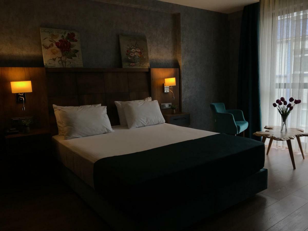 Dedehan Hotel ทรับซอน ภายนอก รูปภาพ